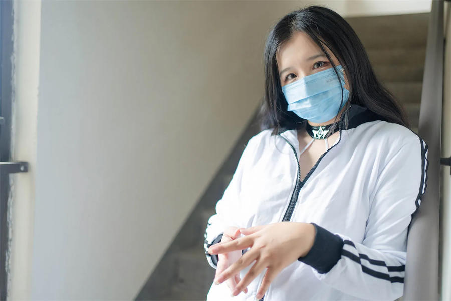 阿半今天很开心-No.063 – M楼梯 [63P]