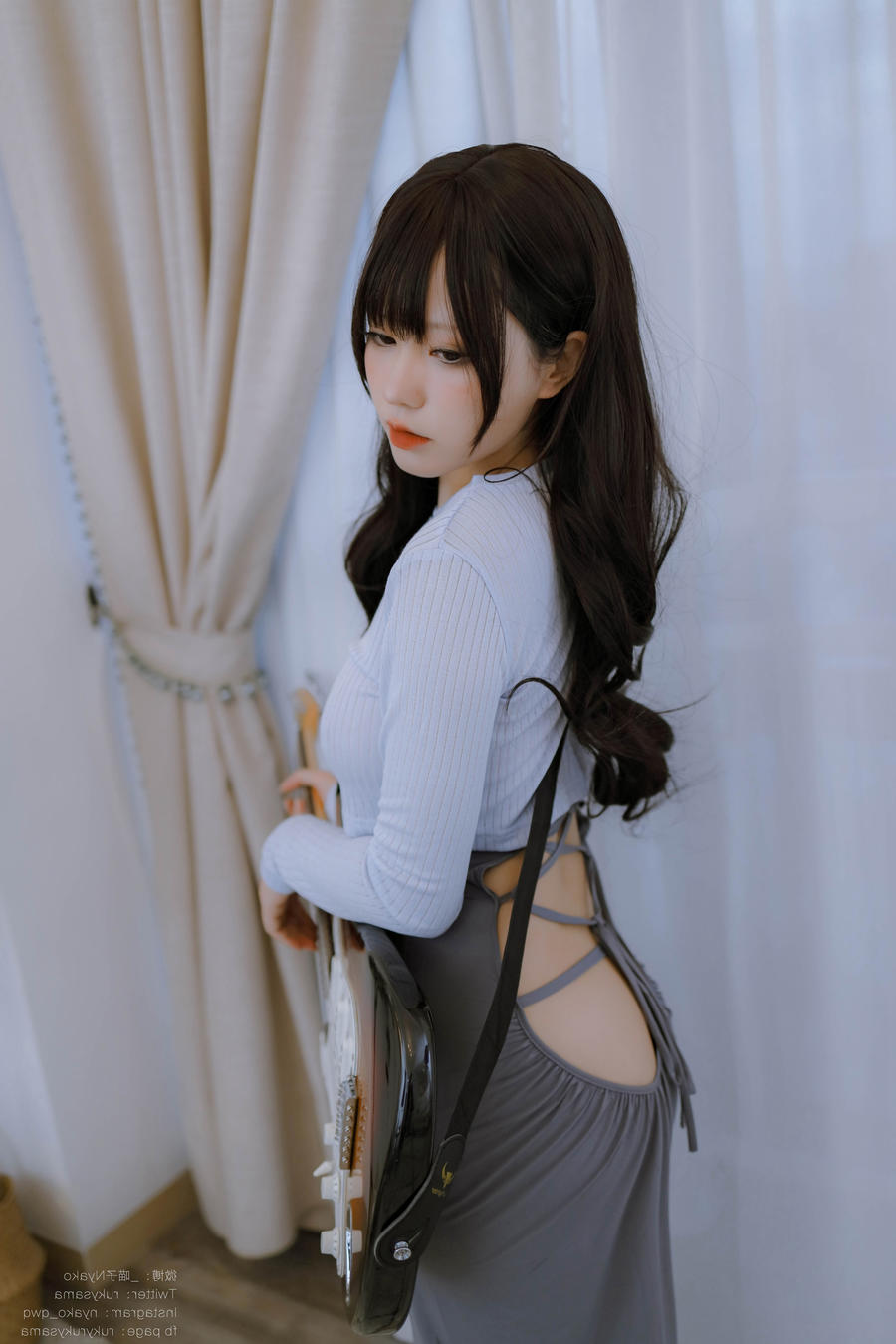 Nyako喵子-No.072 – 吉他妹妹 [38P]