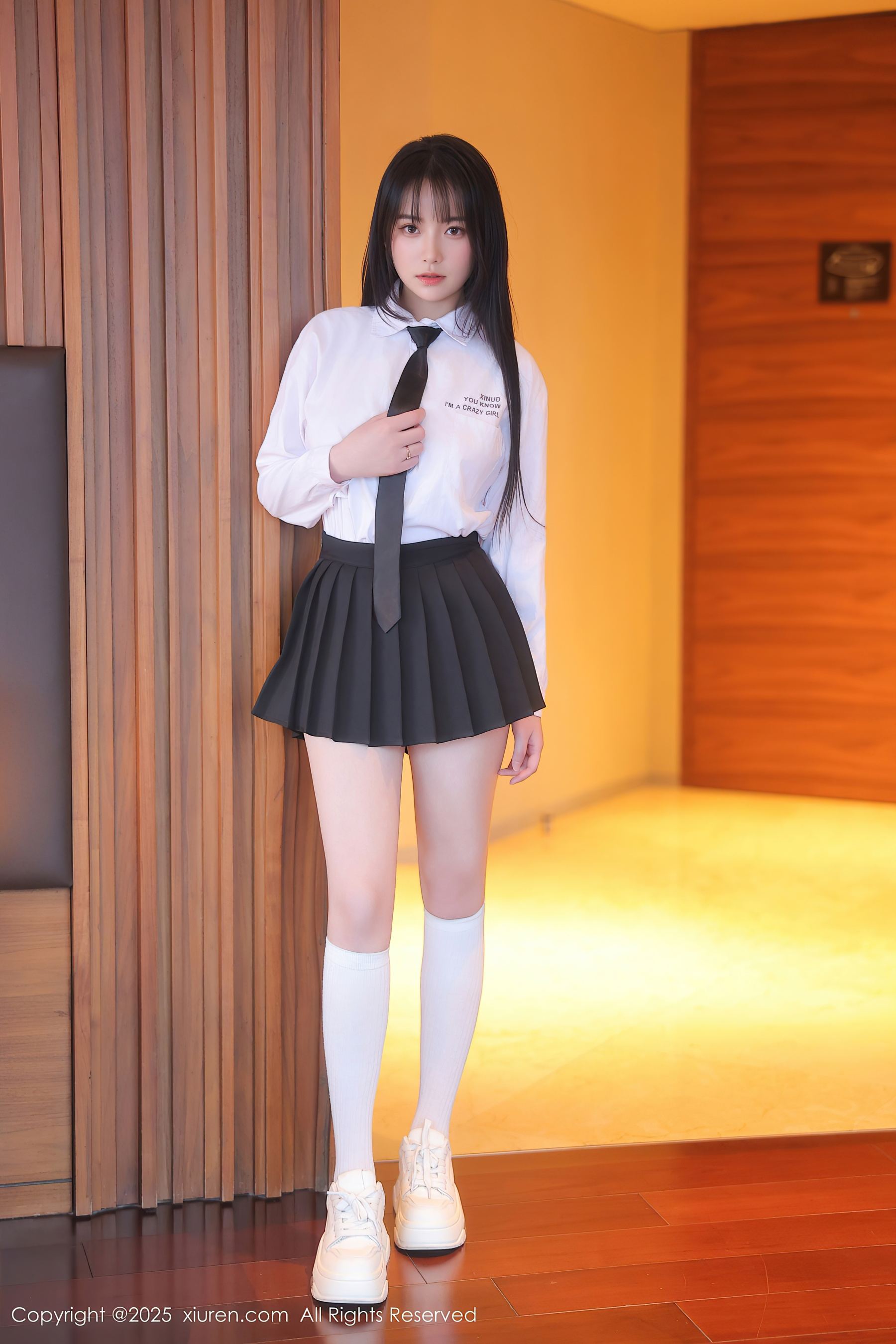 [XiuRen秀人网] No.10335 软情 白色衬衫