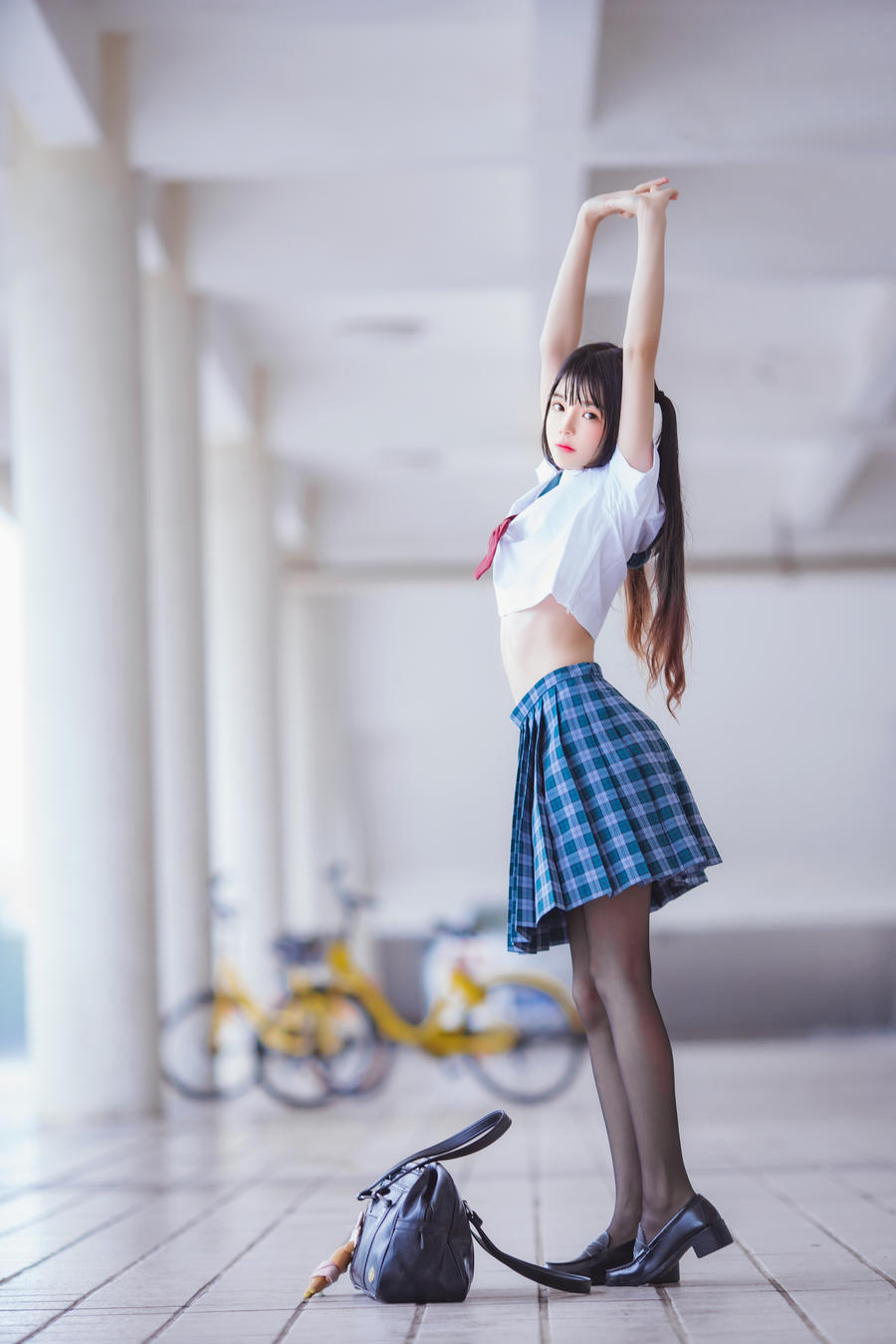 桜桃喵-No.242 – 雨恋 [28P]