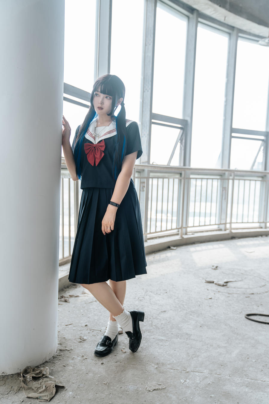 Natsuko_夏夏子-No.053 – 废墟风纪委员 [45P]