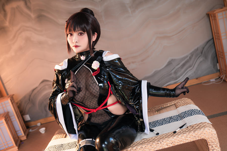 洛璃LoLiSAMA-No.068 – 樱花 [43P]