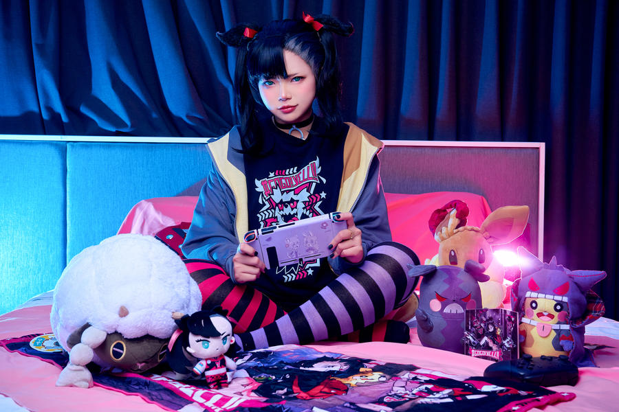 ZinieQ-No.068 – Marnie Gaming [16P]