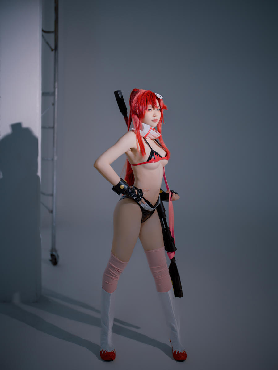 ZinieQ-No.013 – Yoko Littner [38P]