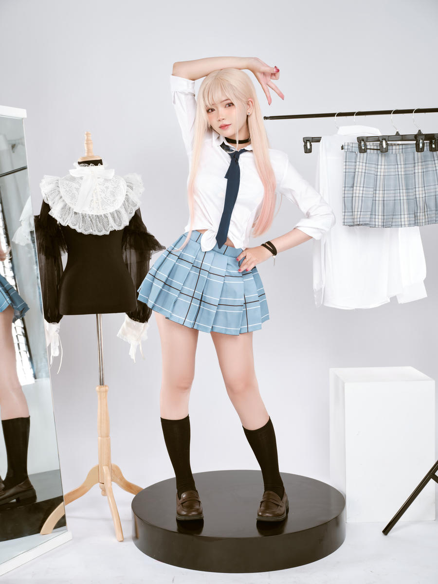 ZinieQ-No.009 – Marin Kitagawa [32P 1V]