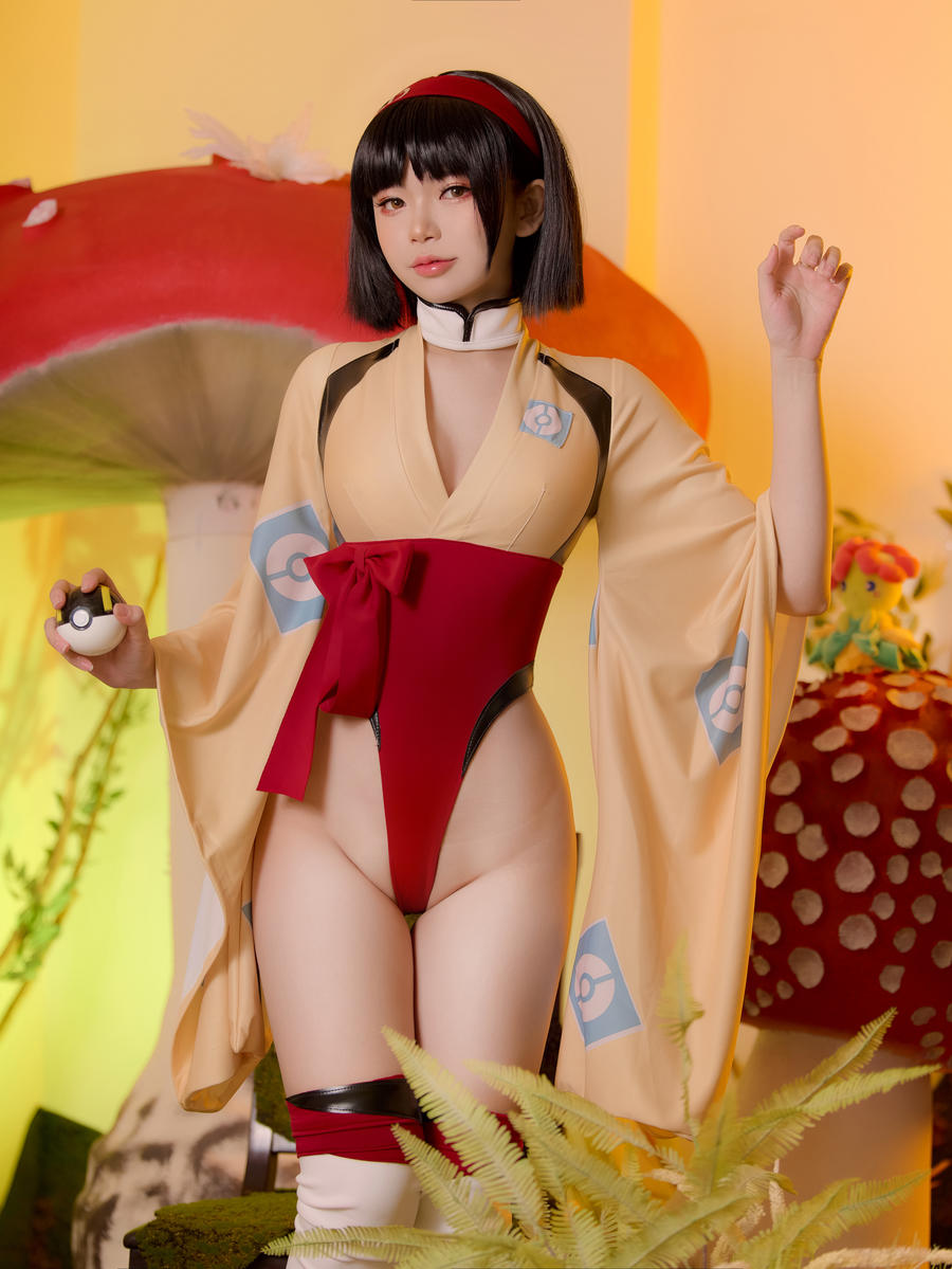 ZinieQ-No.004 – Erika [32P]