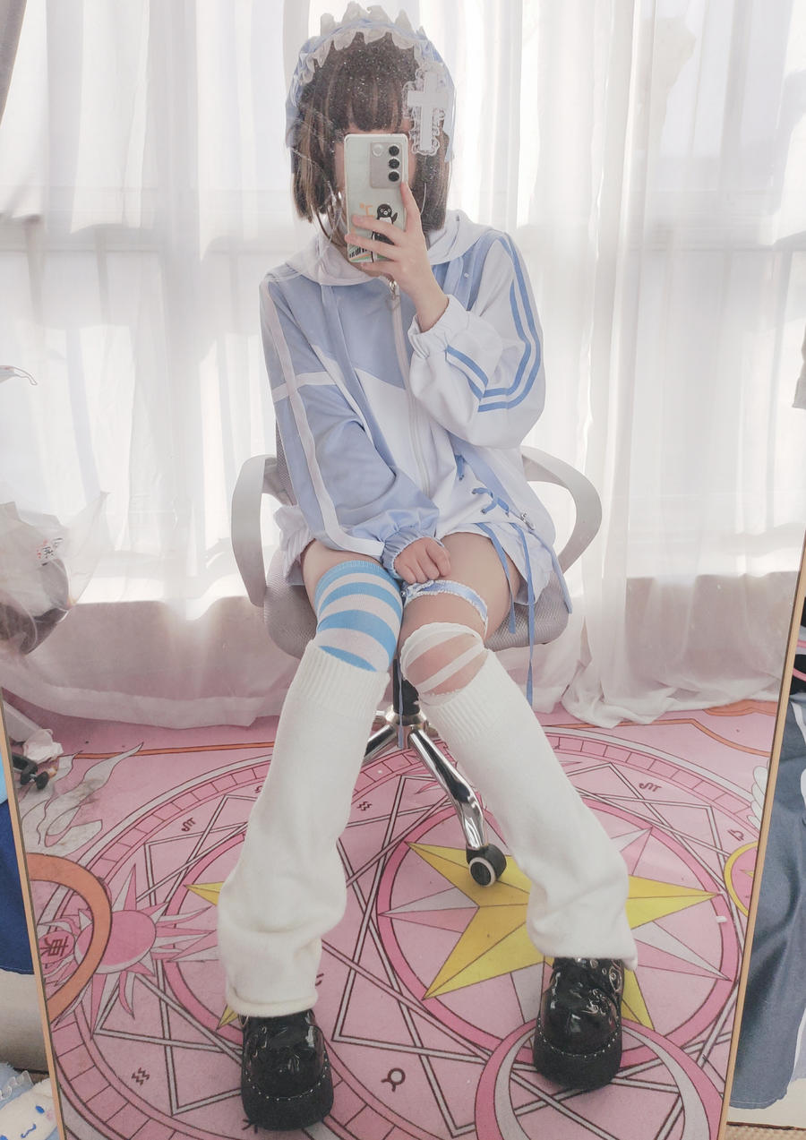朝霧愛-No.009 – 常服 [24P]