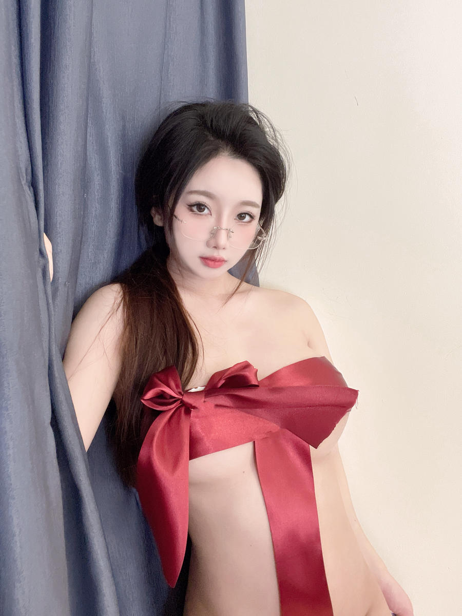 鬼畜瑶在不在w-No.052 – 礼物 [30P]